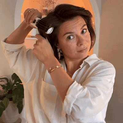 Brosse Lyvona pour cheveux courts